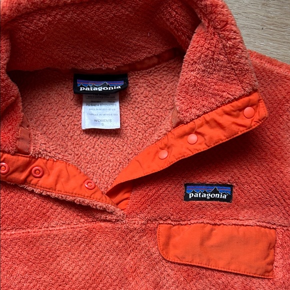 Patagonia Vibrant Orange Snap Fleece - Picture 2 of 4
